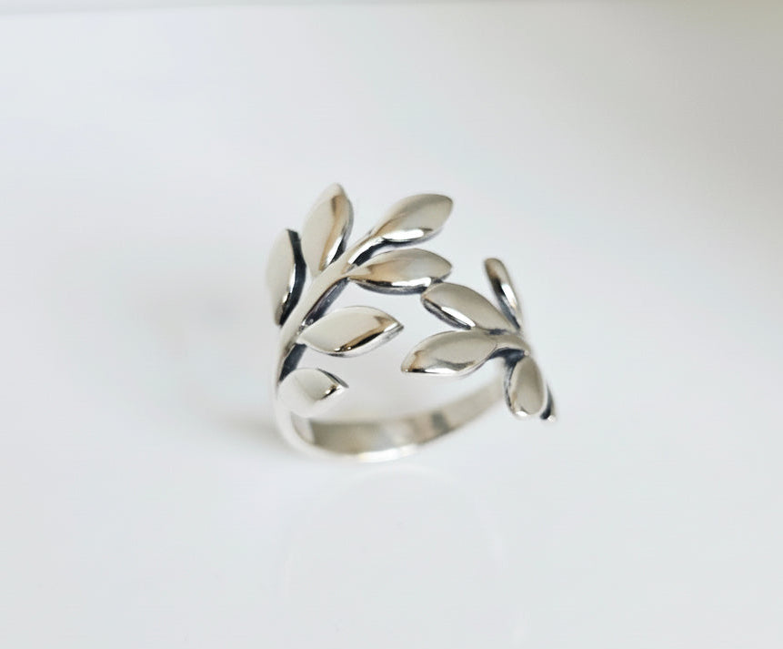 Sterling Silver Solid 925 Shield Leaf Ring