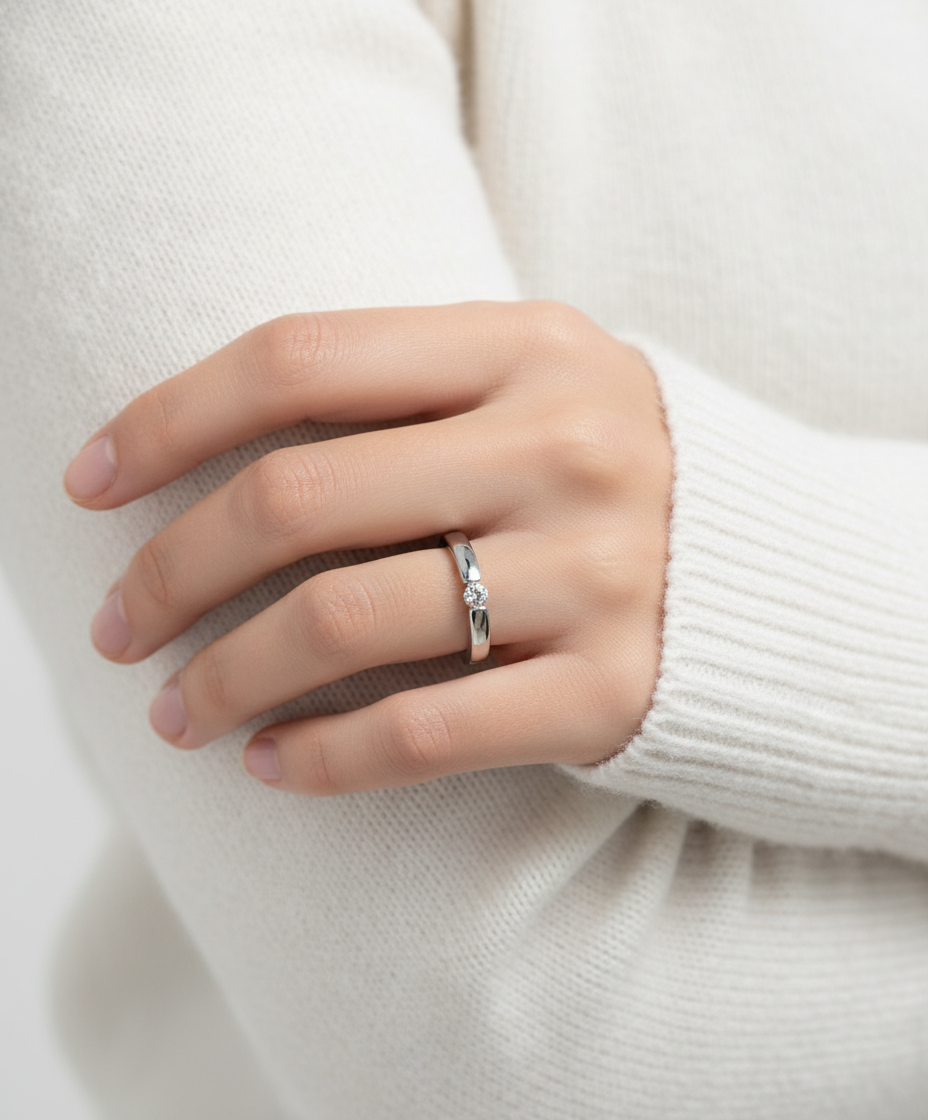 Sterling Silver Round Cut Ring