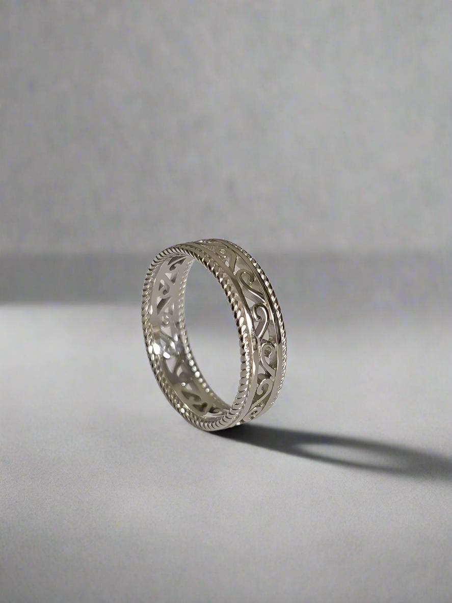 Sterling Silver Filigree Swirled Thumb Band