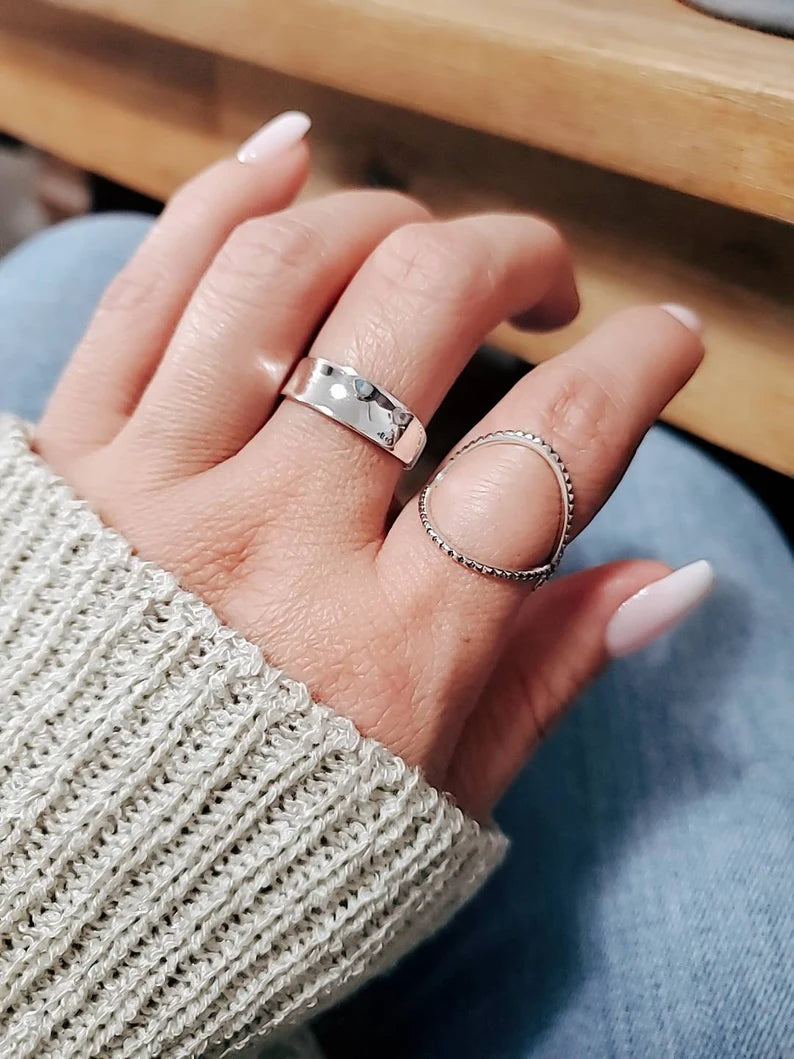 X O Circle Sterling Silver Ring