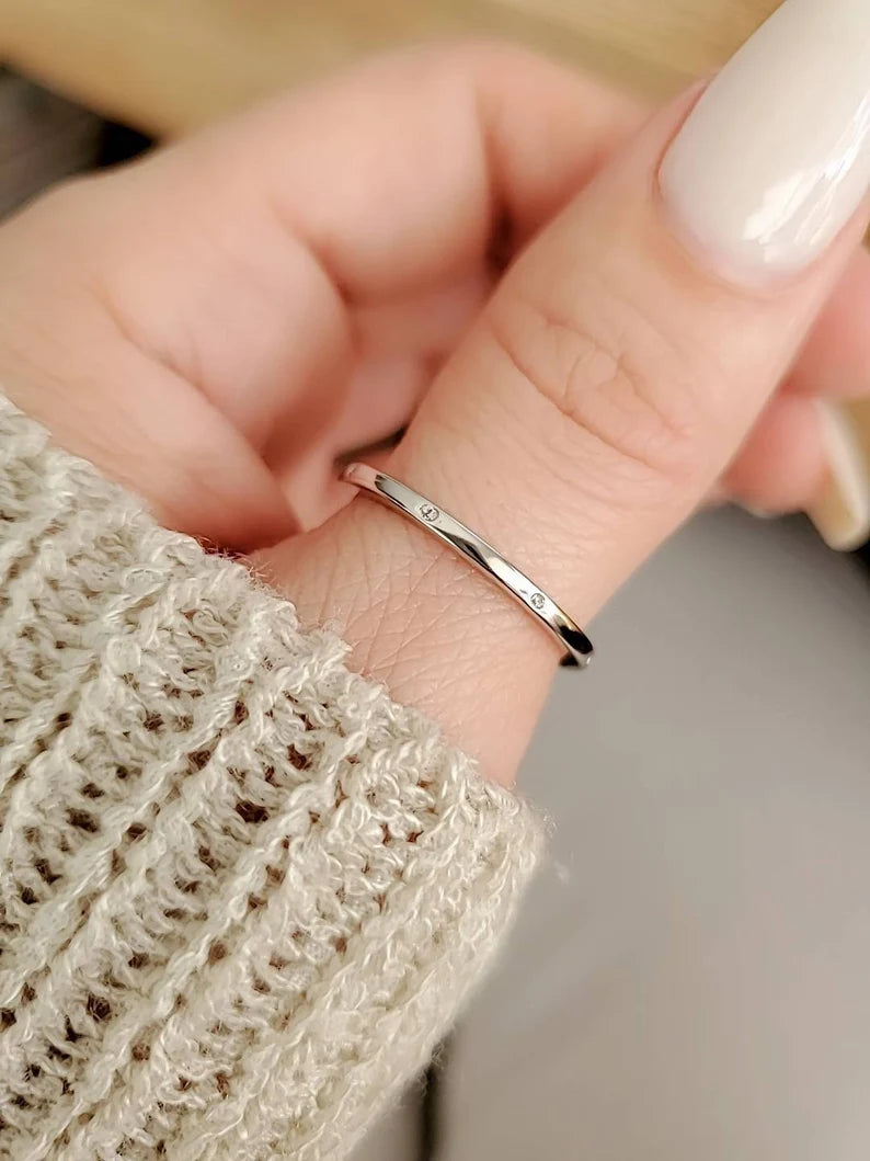 Sterling Silver 925 Elegant Thin Band Cz Ring