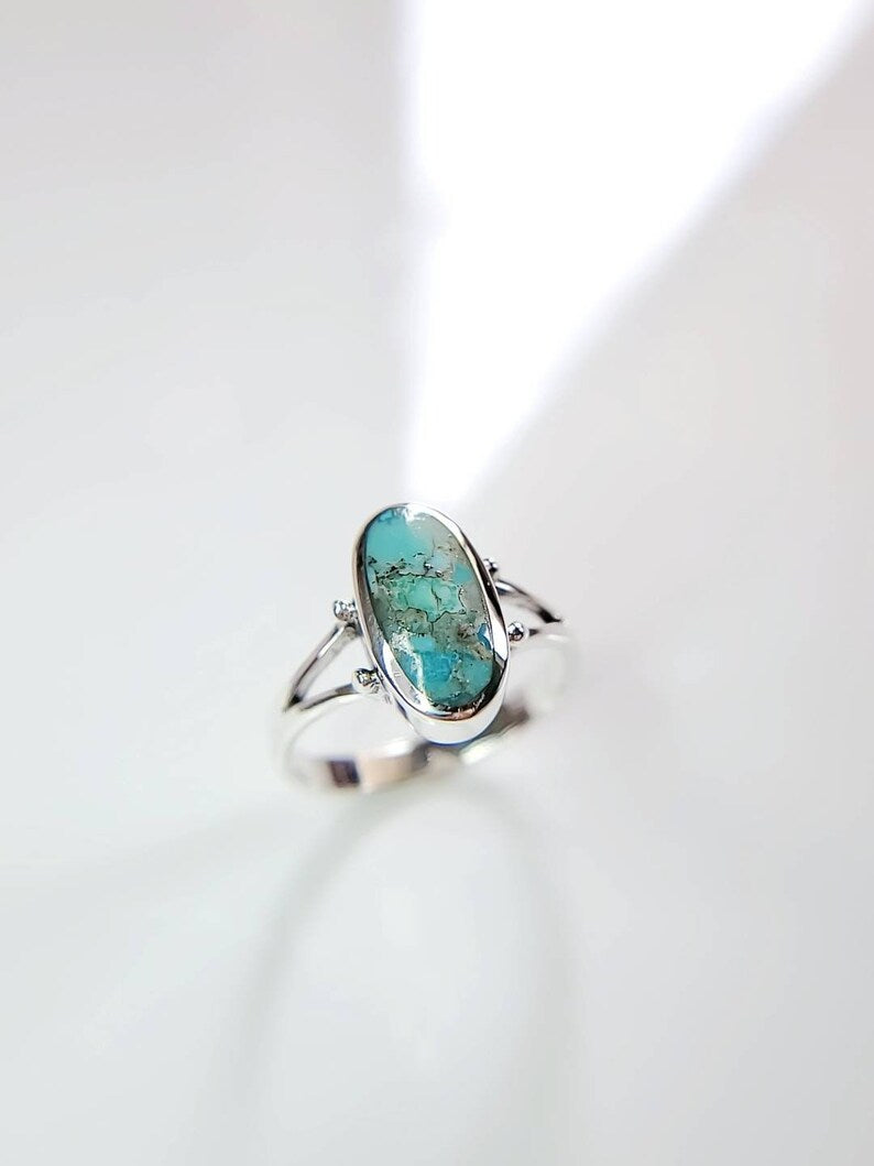 Oval Stone Turquoise Sterling Silver Ring