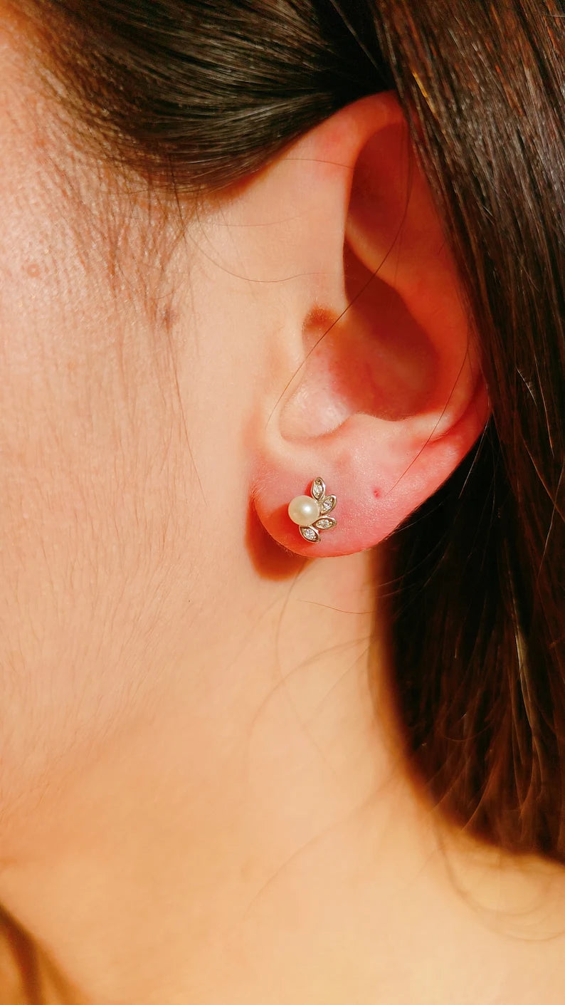 Sterling Silver Pearl Fan Earrings