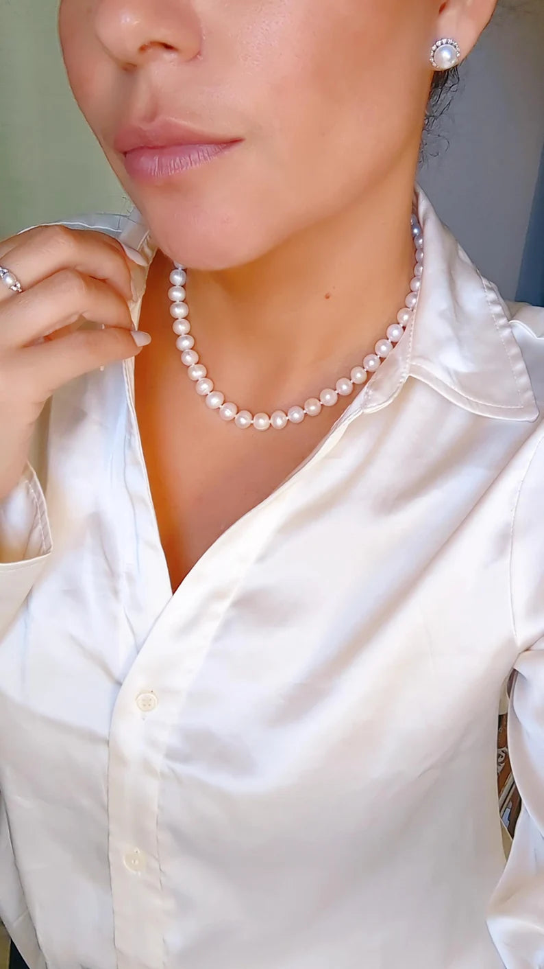 Classic Fresh Water Pearl Necklace