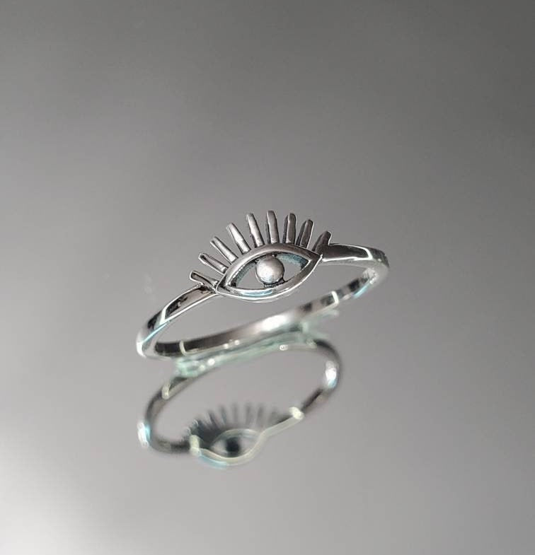 Sterling Silver Eye Ring