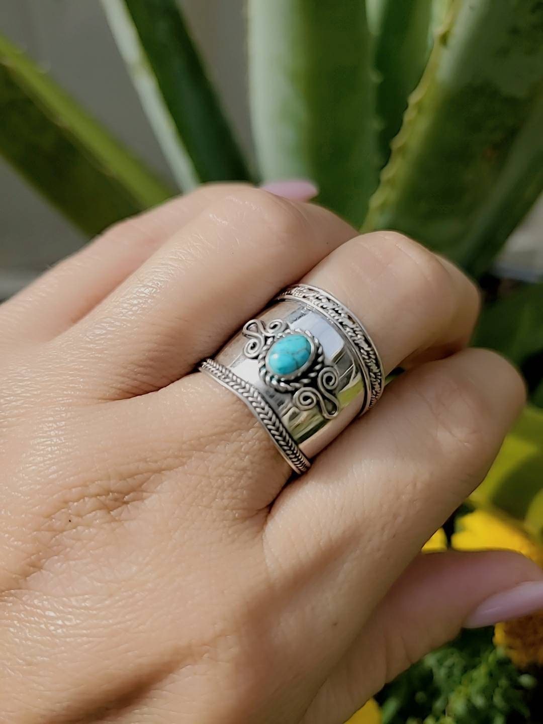 Sterling Silver Bali Turquoise Concave Band Ring