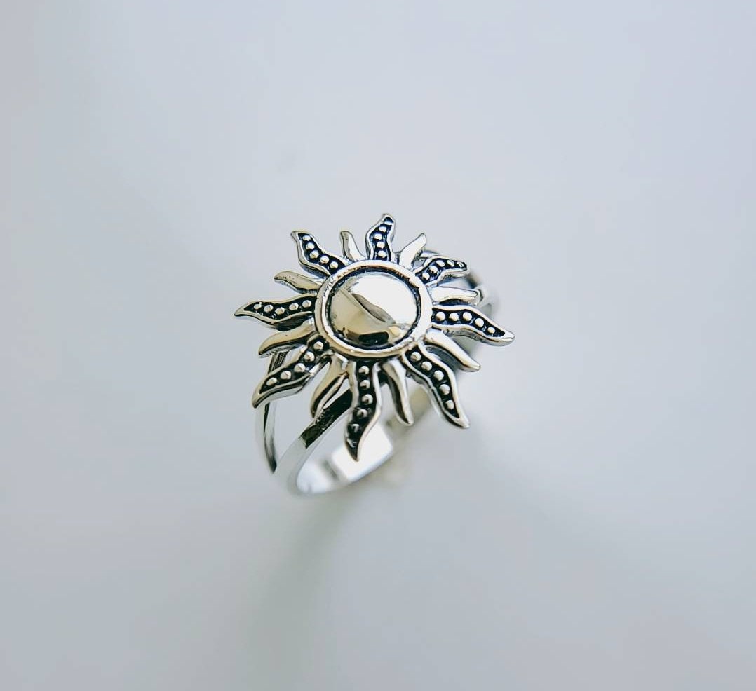 Minimalist Sterling Silver Sun Rays Ring