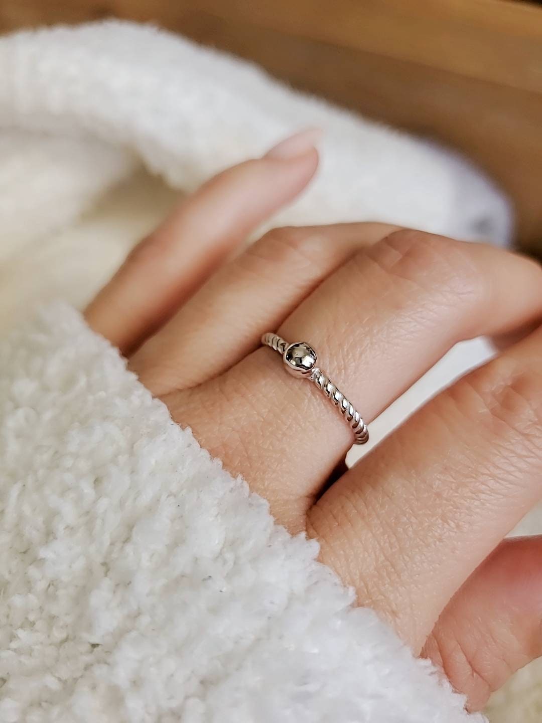 Sterling Silver Single Beaded Ring