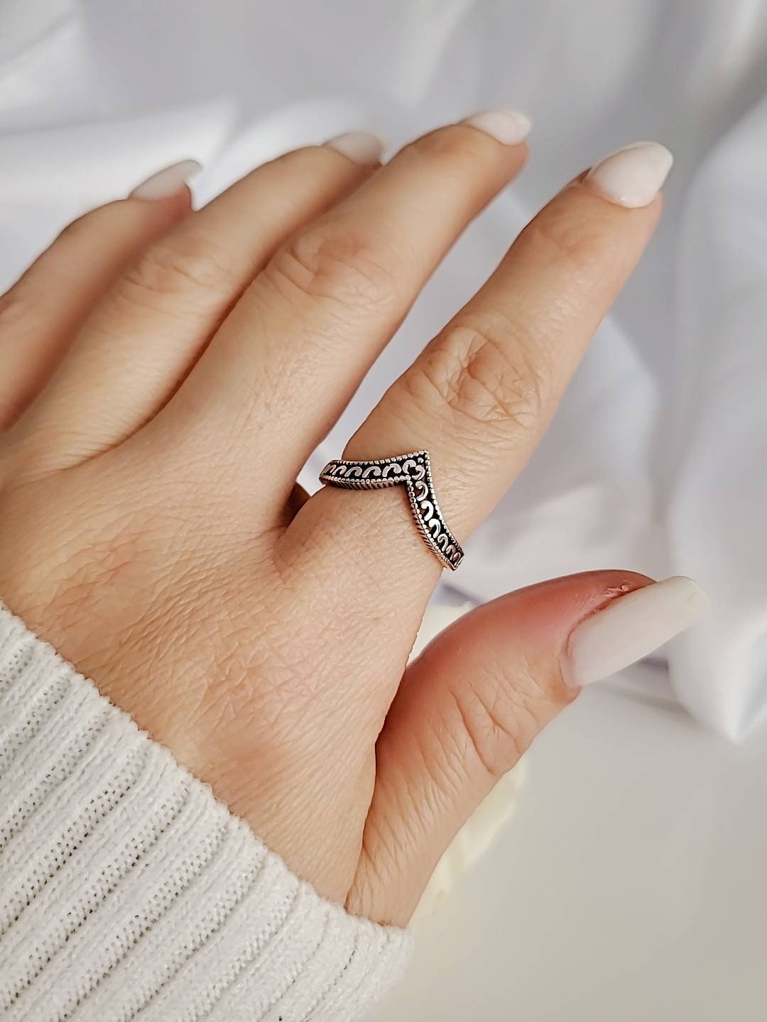 Minimalist Sterling Silver Chevron Ring