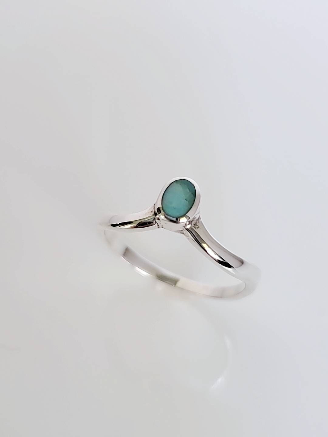 Sterling Silver Turquoise Chevron Ring
