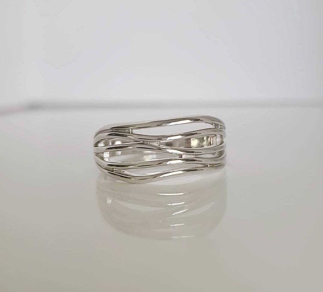 Geometric Woven Pattern Band Ring