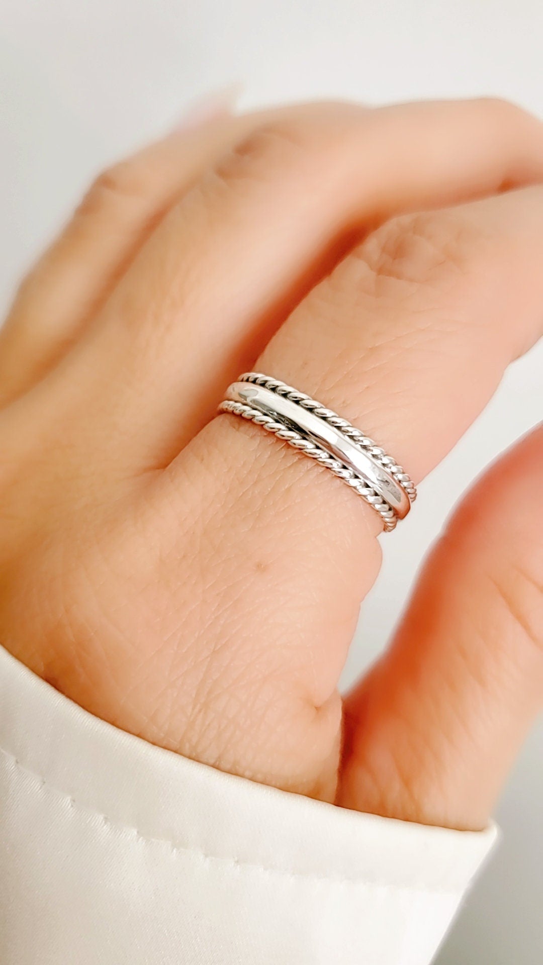 Sterling Silver High Polished Minimalist Band Ring