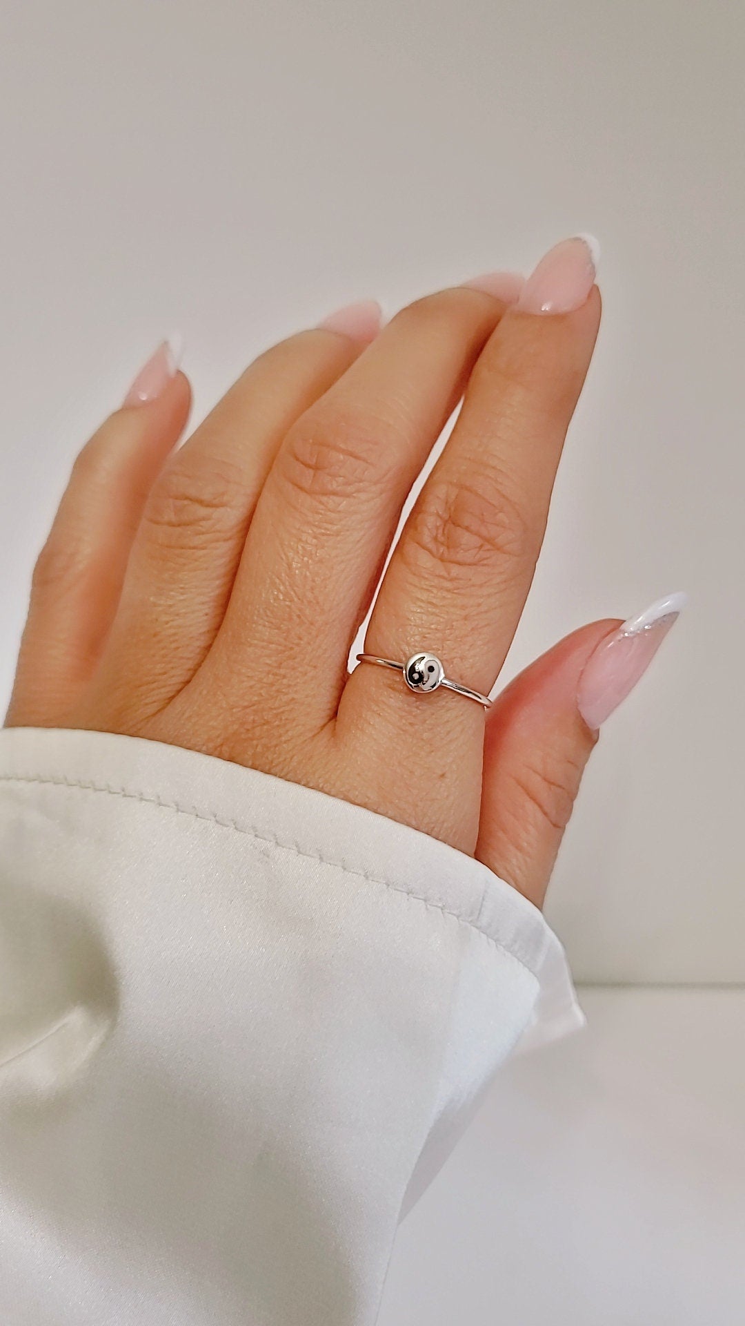 Minimalist Dainty Ying Yang Ring