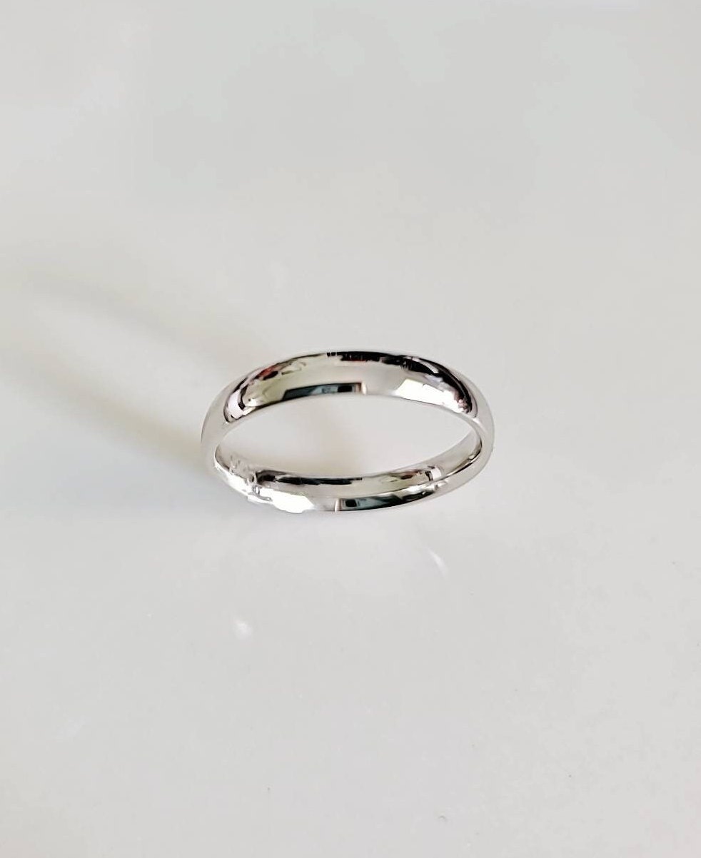 Dainty Thin Band Stamped Ring