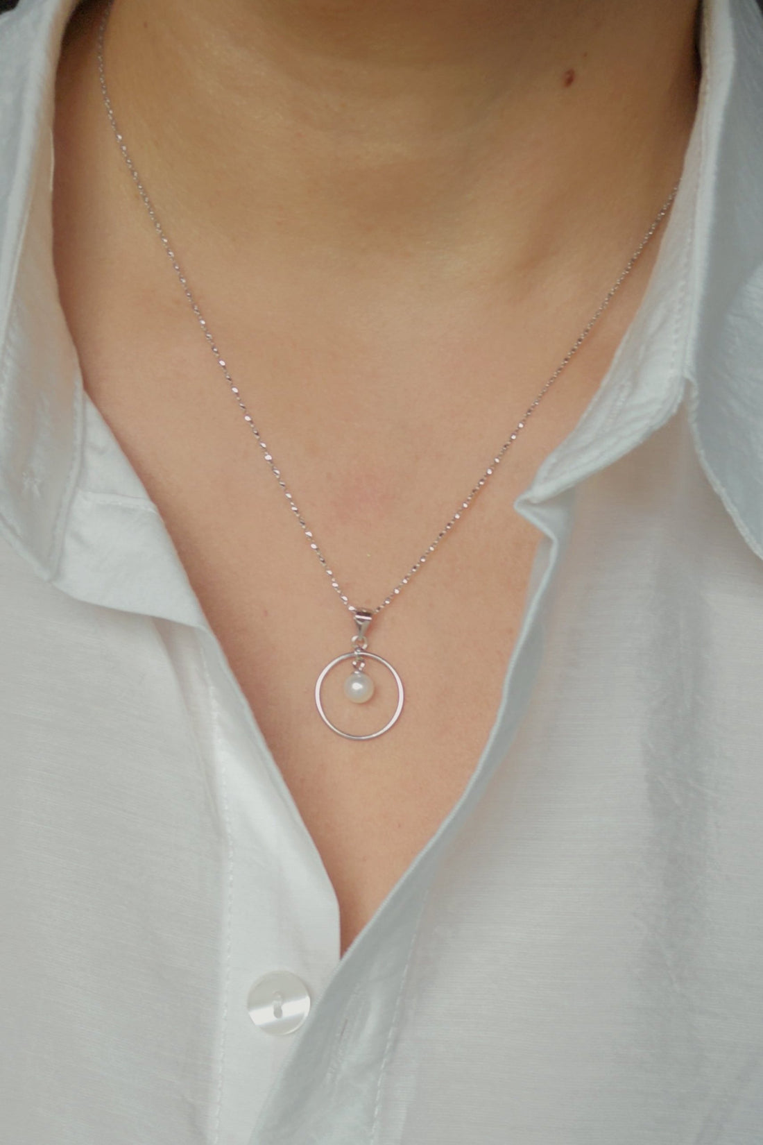 Solitaire Halo Pearl Sterling Silver Necklace