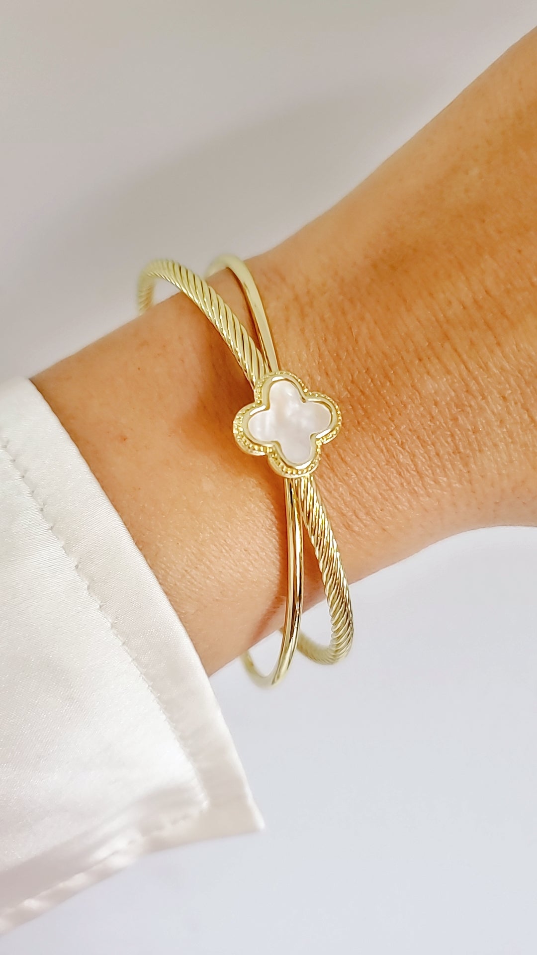 Mother of Pearl Gold Bangle