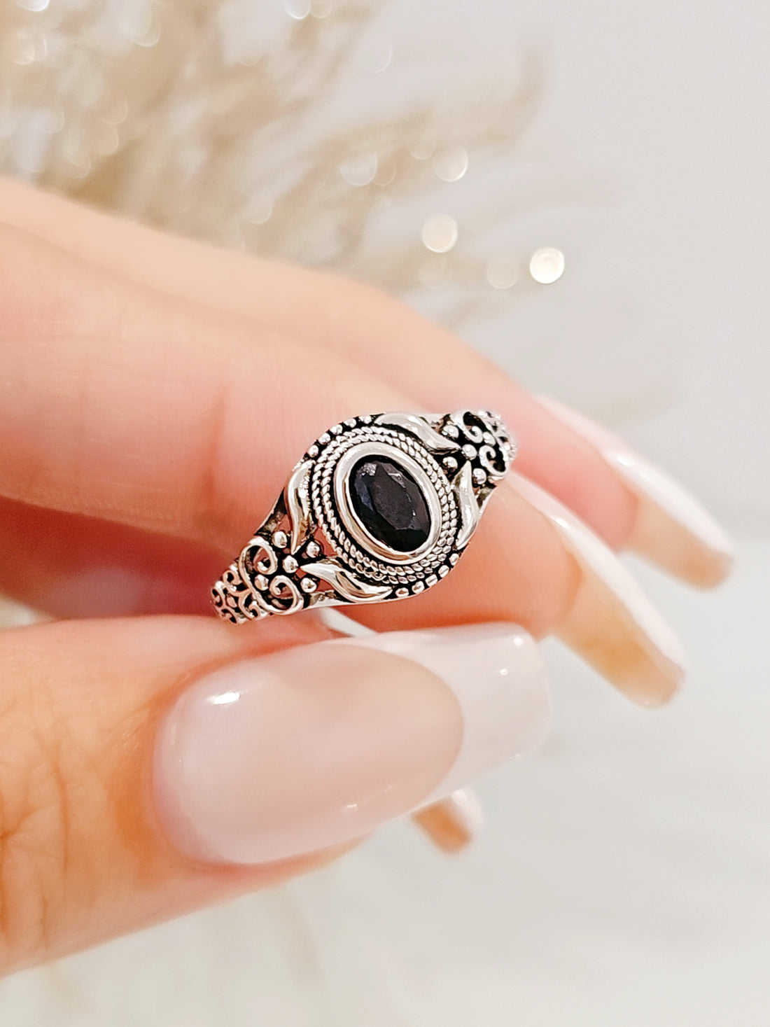 Sterling Silver Oval Cut Black Onyx